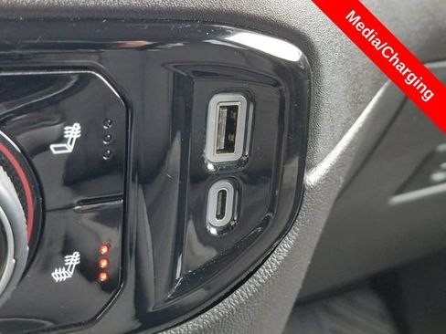 Used 2024 Chevrolet Silverado 1500 LT AWD/4WD image 24