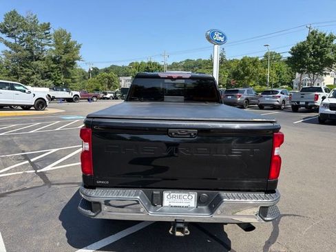 Used 2020 Chevrolet Silverado 2500 LTZ w/ LTZ Premium Package AWD/4WD image 6