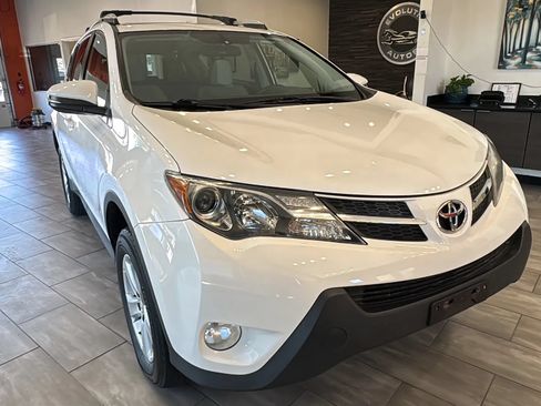 Used 2013 Toyota RAV4 XLE AWD/4WD image 2
