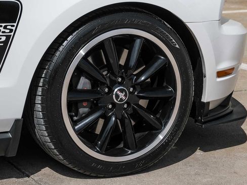 Used 2012 Ford Mustang Boss 302 w/ Boss 302 Accessory Pkg image 56