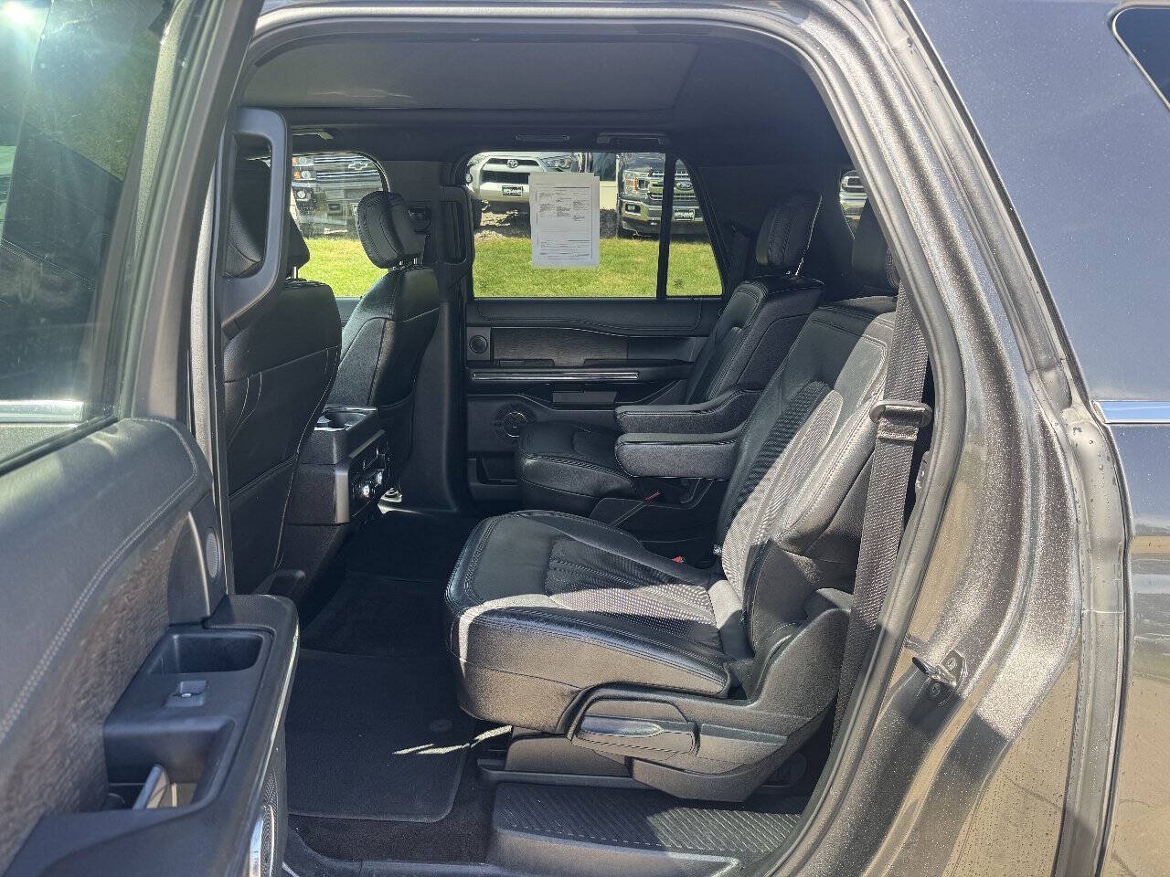 Used 2018 Ford Expedition Max Limited w/ Equipment Group 302A AWD/4WD image 12