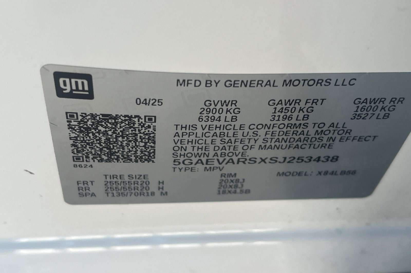 Used 2025 Buick Enclave Preferred AWD/4WD image 26