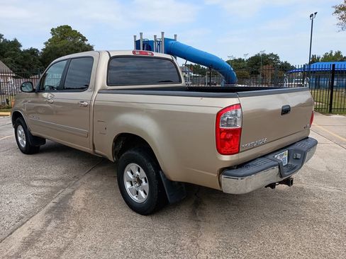 Used 2005 Toyota Tundra SR5 image 3