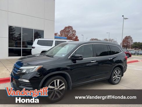 Used 2016 Honda Pilot Touring image 1
