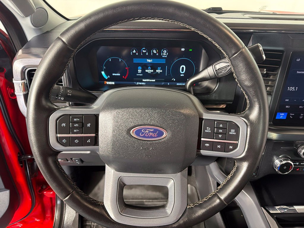 Used 2025 Ford F350 Lariat w/ Black Appearance Package AWD/4WD image 16