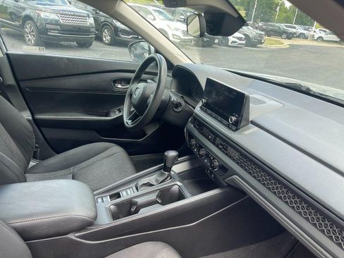 Used 2023 Honda Accord LX image 3