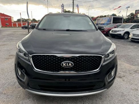 Used 2016 Kia Sorento EX w/ EX Premium Package image 2