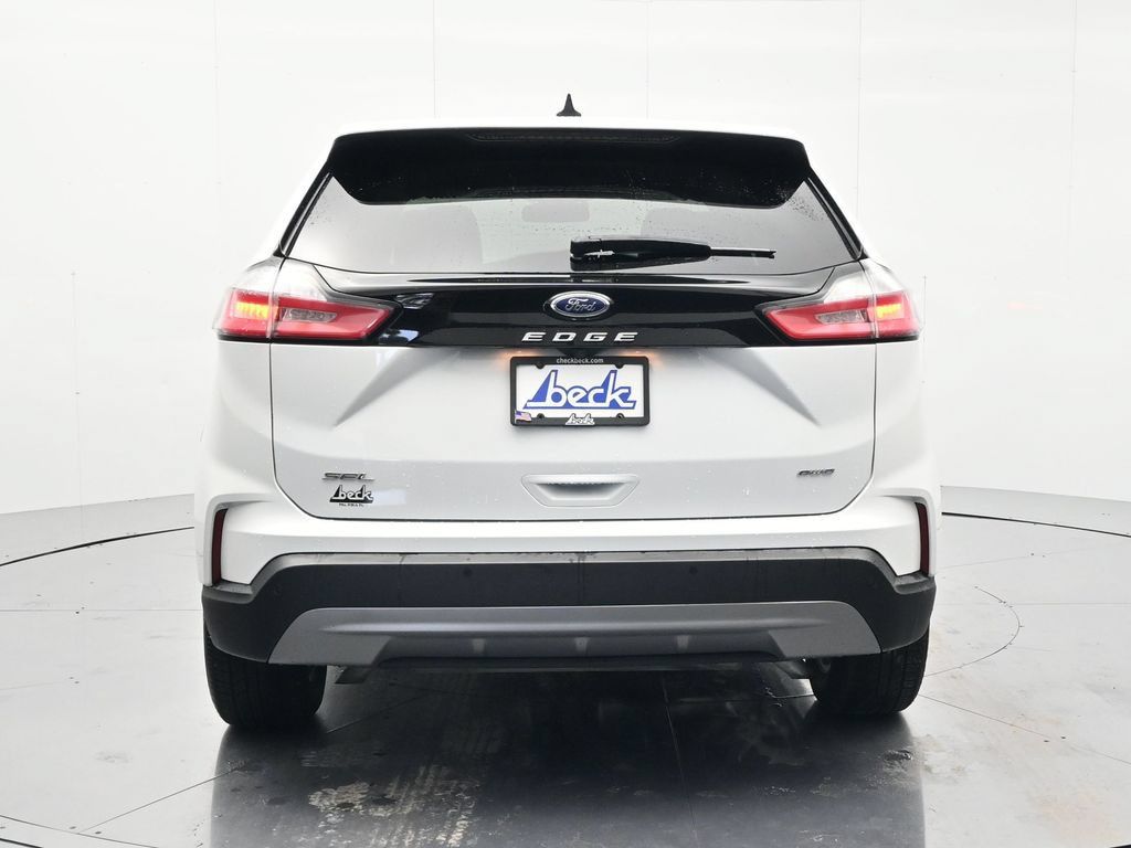 Used 2024 Ford Edge SEL AWD/4WD image 6