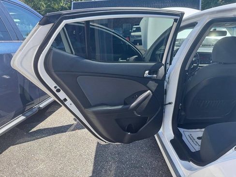 Used 2015 Kia Optima LX image 28