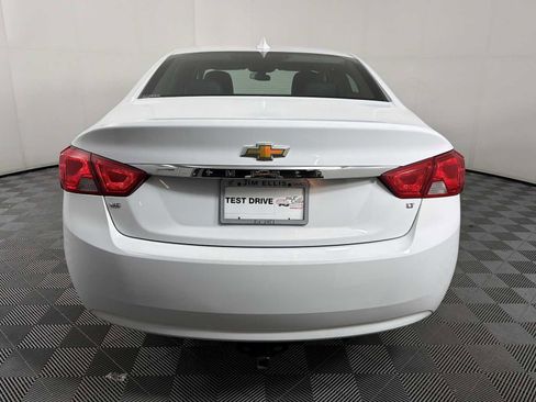 Used 2019 Chevrolet Impala LT FWD image 5