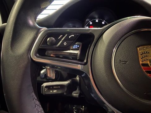 Used 2021 Porsche Macan AWD/4WD image 13