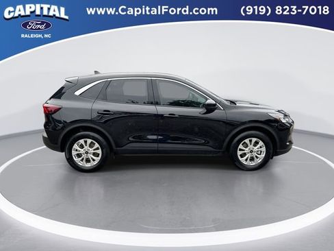 Certified 2023 Ford Escape Active w/ Tech Pack #2 image 9