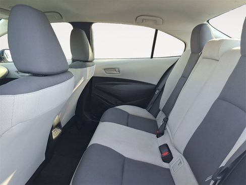 Used 2023 Toyota Corolla LE w/ LE Convenience Package image 13