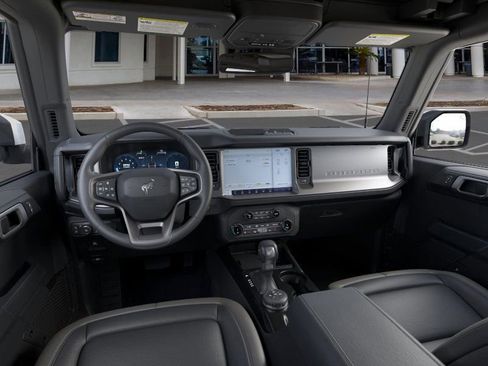 New 2026 Ford Bronco Outer Banks image 9