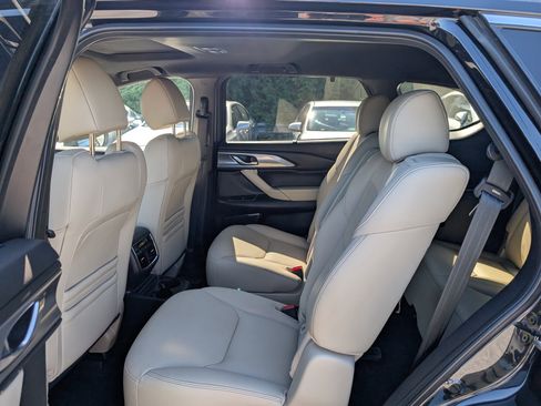 Used 2023 MAZDA CX-9 Grand Touring image 16
