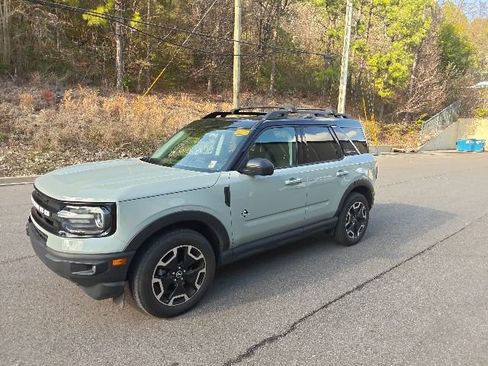 Used 2024 Ford Bronco Sport Outer Banks image 10