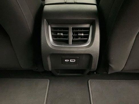 Used 2021 Chevrolet Blazer LT FWD image 28