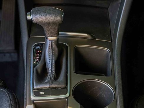 Used 2020 Kia Optima S image 12