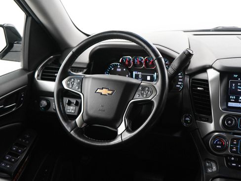 Used 2019 Chevrolet Tahoe Premier w/ RST 6.2L Performance Edition AWD/4WD image 14