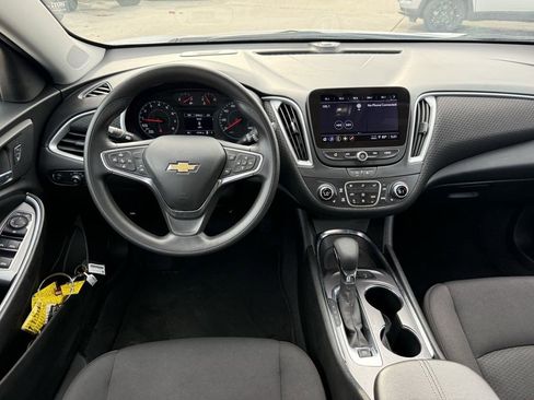 Used 2024 Chevrolet Malibu LT FWD image 14