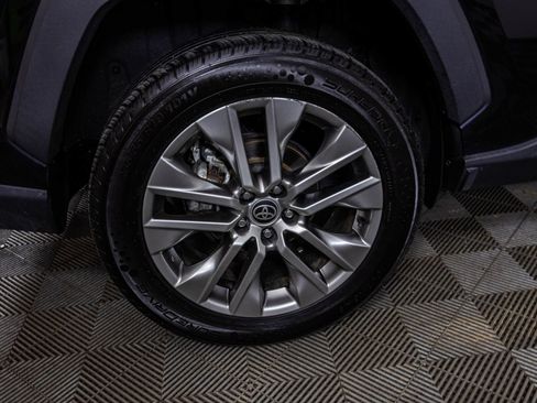 Used 2022 Toyota RAV4 XLE Premium image 49