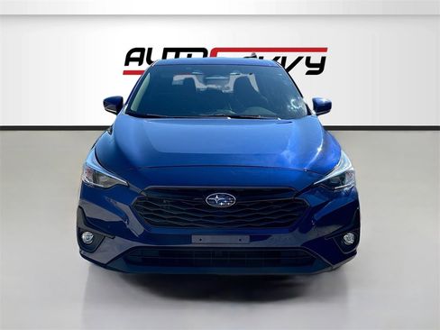 Used 2024 Subaru Impreza 2.0i Sport image 2