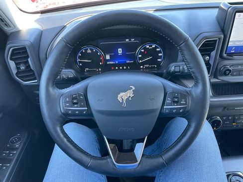Used 2022 Ford Bronco Sport Outer Banks w/ Tech Package AWD/4WD image 26
