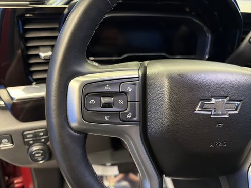 Used 2023 Chevrolet Silverado 1500 RST w/ Z71 Off-Road Package AWD/4WD image 16