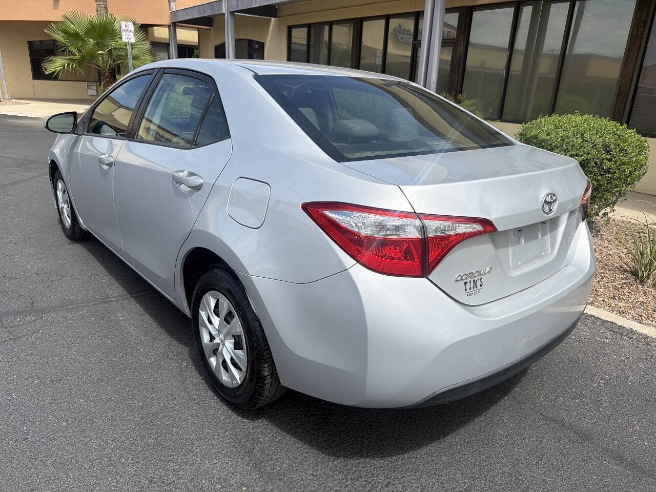 Used 2014 Toyota Corolla L FWD image 6