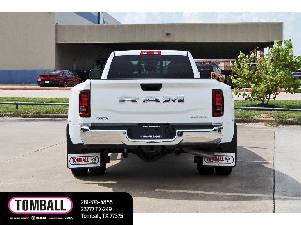 Used 2026 RAM 3500 Tradesman AWD/4WD image 6