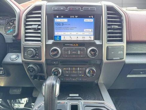 Used 2018 Ford F150 Platinum w/ Equipment Group 701A Luxury AWD/4WD image 72
