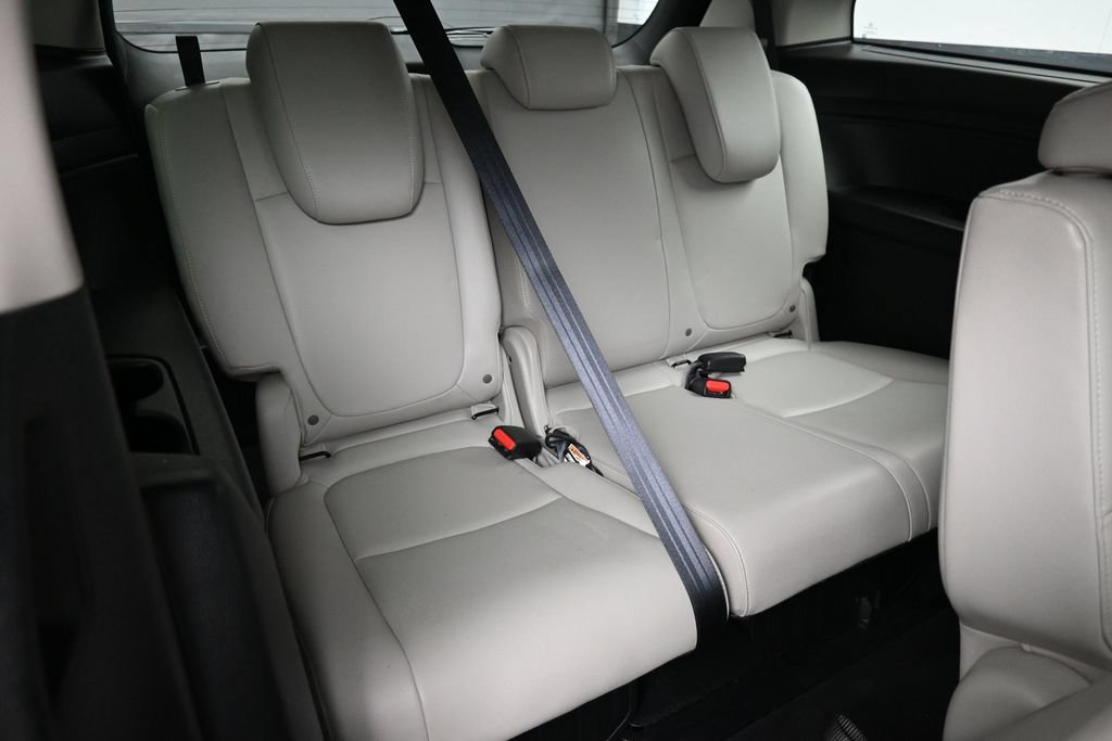 Certified 2025 Honda Odyssey EX-L image 26