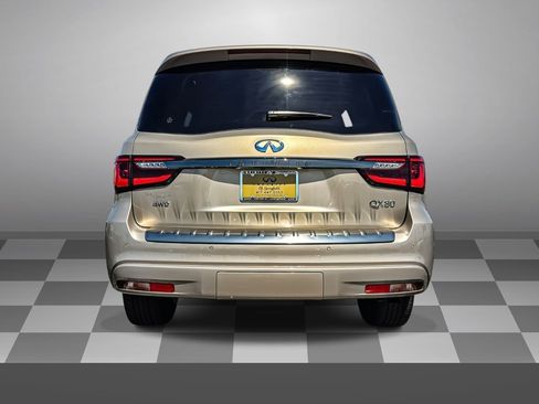 Certified 2024 INFINITI QX80 Sensory AWD/4WD image 5