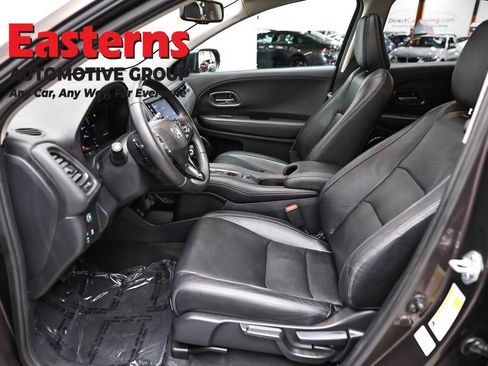 Used 2021 Honda HR-V EX-L image 14