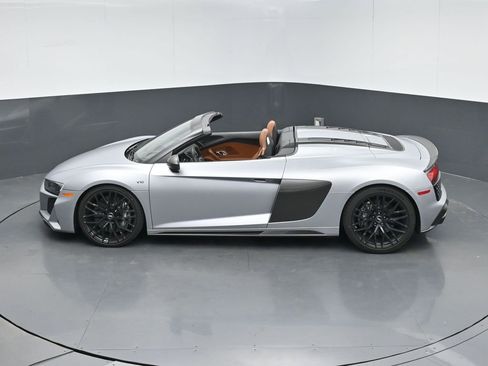 Used 2021 Audi R8 V10 performance image 38