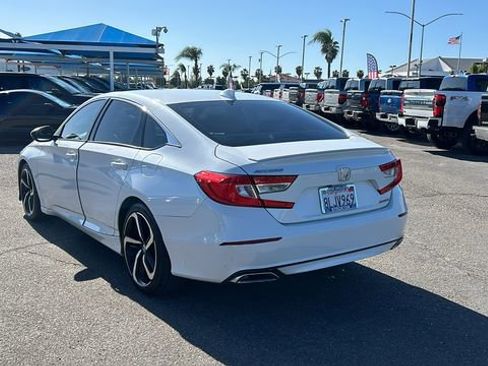 Used 2019 Honda Accord Sport image 5