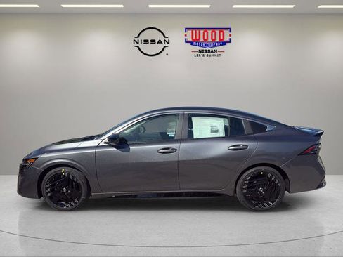 New 2026 Nissan Sentra SR FWD image 5
