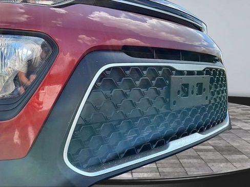 Used 2022 Kia Soul S FWD image 29