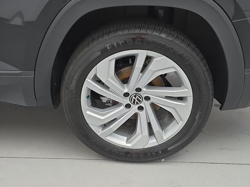 Used 2022 Volkswagen Atlas SE AWD/4WD image 34