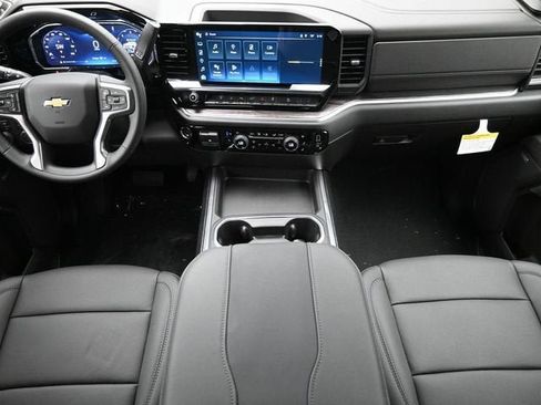 New 2026 Chevrolet Silverado 2500 LTZ w/ LTZ Convenience Package AWD/4WD image 22