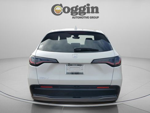 New 2026 Honda HR-V EX-L image 4