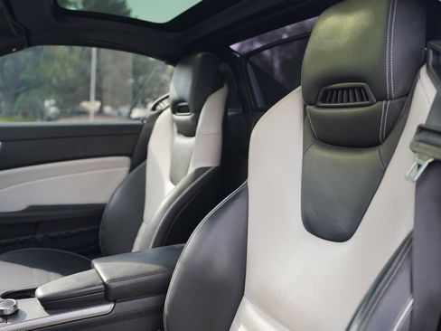 Used 2019 Mercedes-Benz SLC 300 image 10
