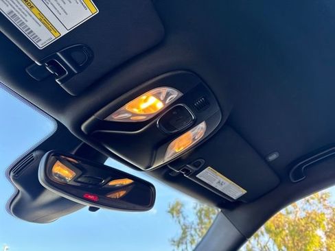 Used 2024 Jeep Compass Latitude image 20