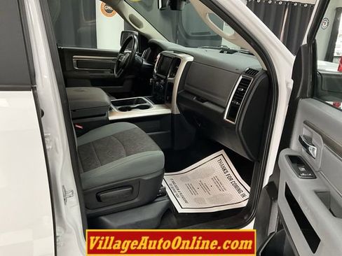 Used 2017 RAM 1500 Classic SLT w/ SLT Plus D←cor Group image 36