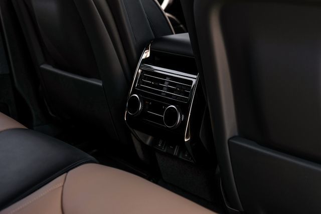 New 2026 Land Rover Range Rover Sport Dynamic SE AWD/4WD image 46