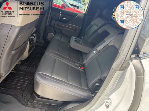 Used 2025 GMC Hummer EV 2X AWD/4WD image 38