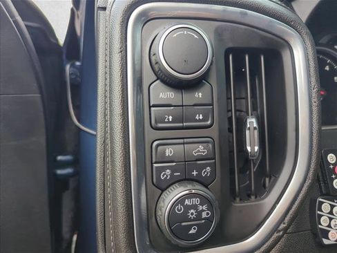 Used 2019 Chevrolet Silverado 1500 High Country AWD/4WD image 28