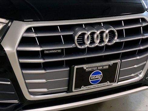 Used 2019 Audi Q5 2.0T Premium image 32