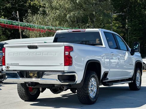 Used 2023 Chevrolet Silverado 2500 LT w/ Convenience Package AWD/4WD image 7