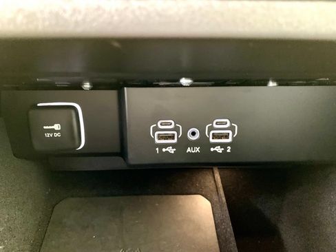 Used 2025 Jeep Wagoneer Series II w/ 8-Passenger Seating Package AWD/4WD image 48